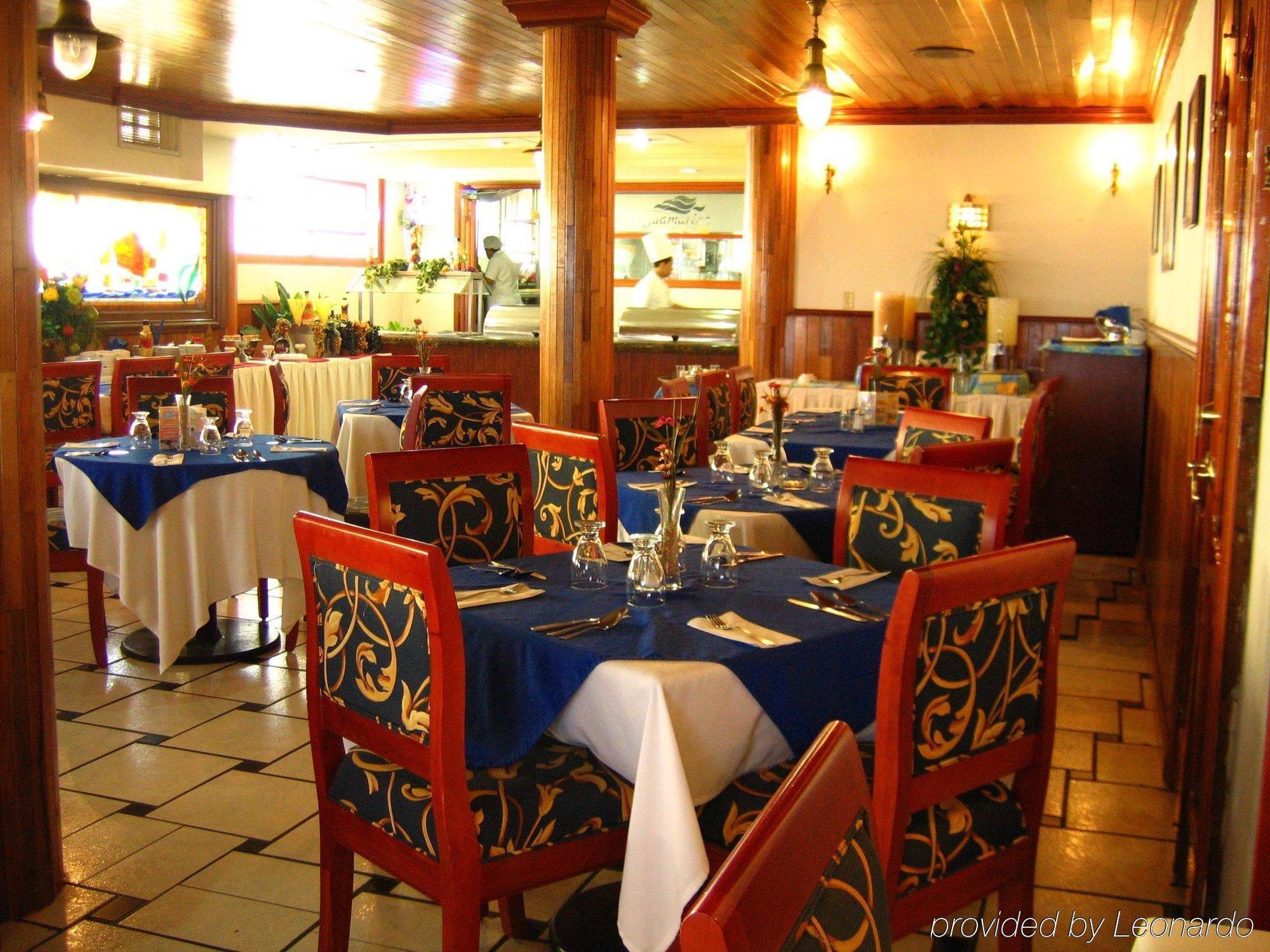 Hotel Aguamarina Mazatlán Restaurante foto